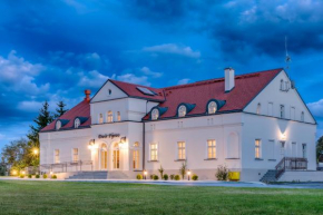  Hotel Dwór Fijewo  Голюб-Добжинь